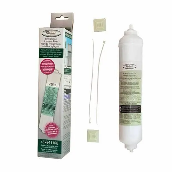Filtro externo de agua para refrigeradora junto a su empaque y accesorios